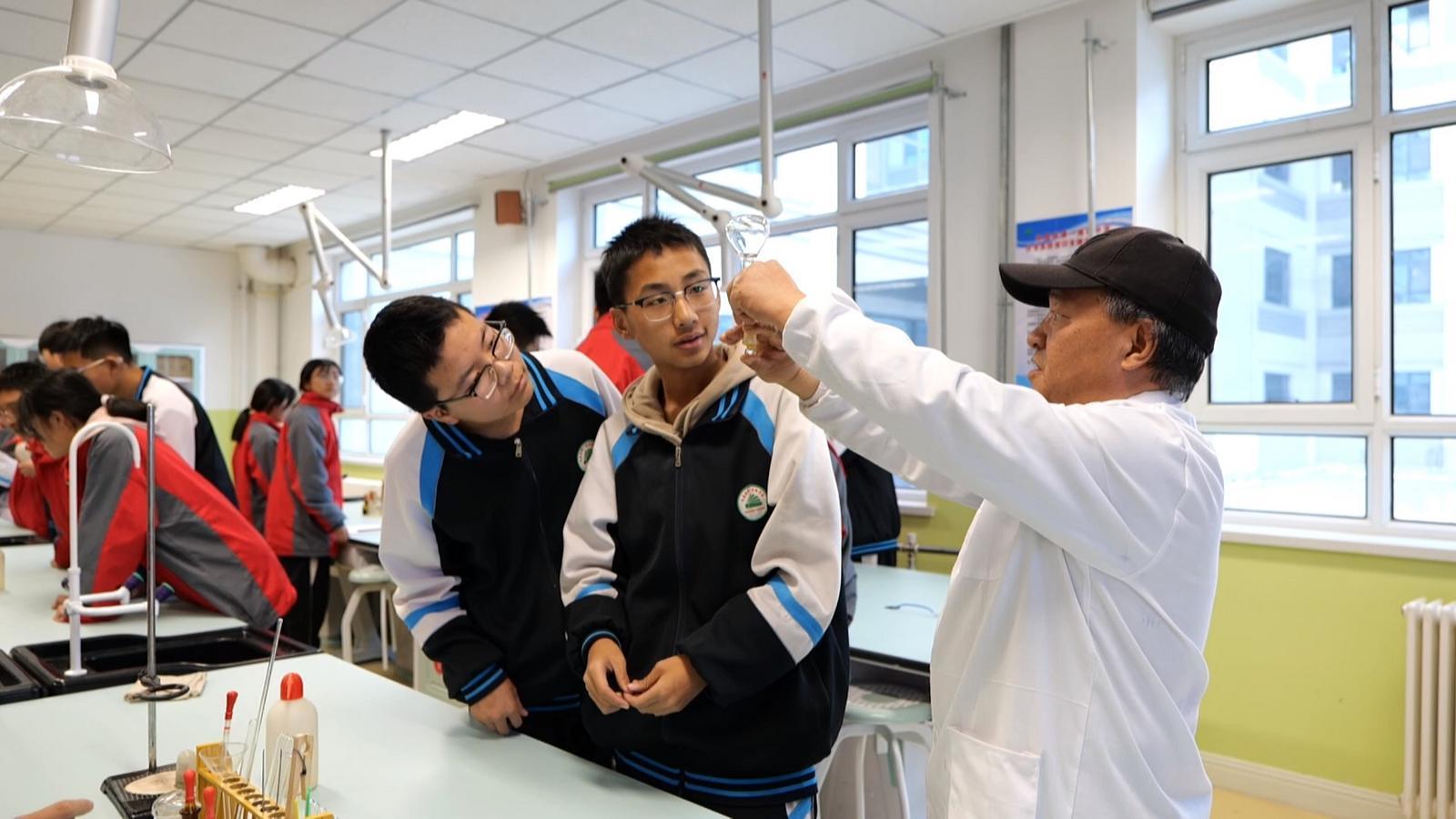 优化资源配置　永昌娃家门口享优质教育