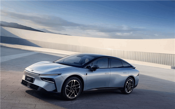 称小鹏是“小鸟汽车” 多次诋毁贬低!一自媒体向小鹏道歉、赔偿