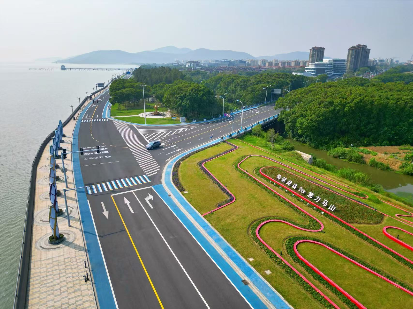 “鑫”滨湖：城乡同美，打造湖湾“富村山居图”