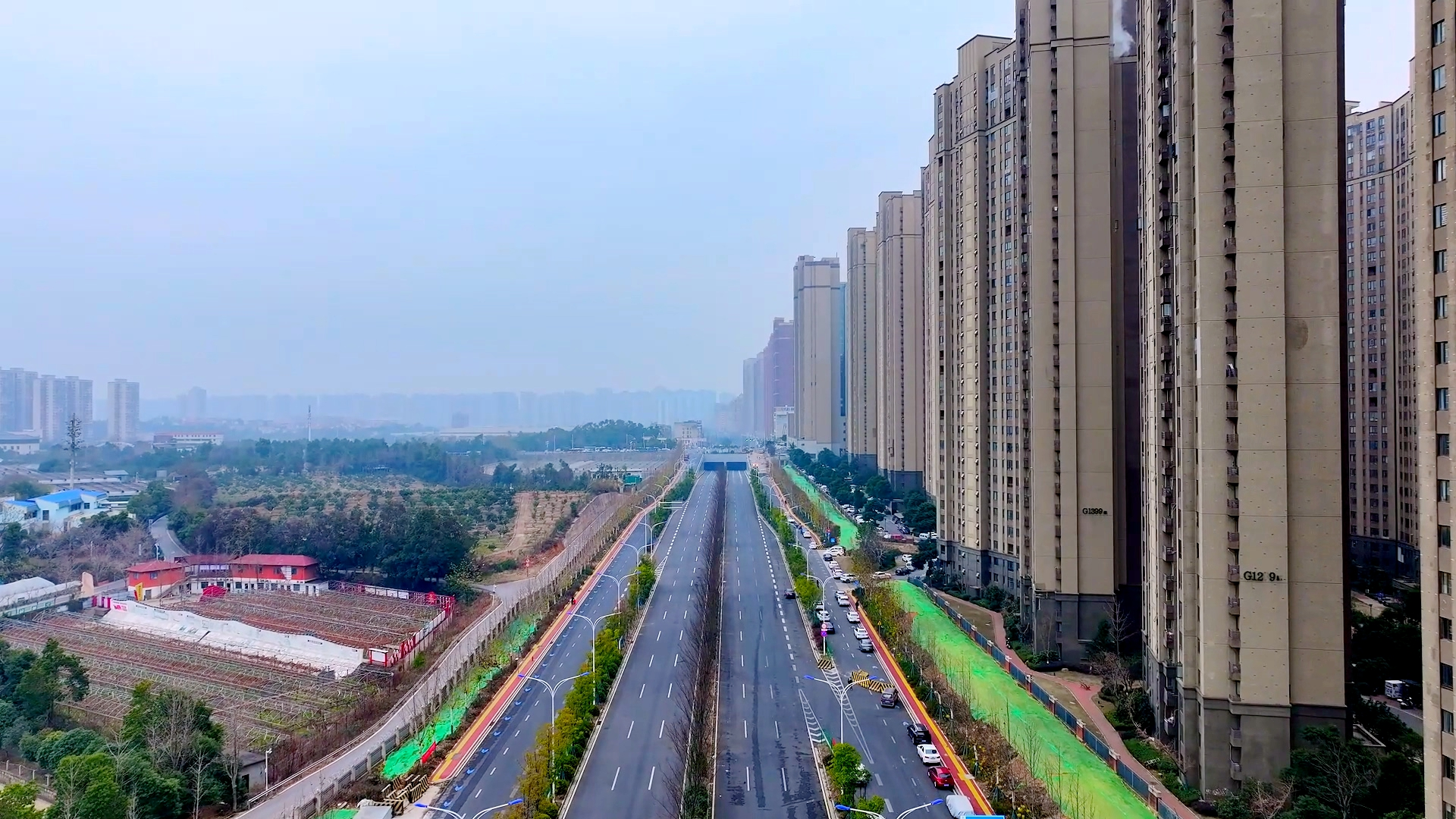 河西这条路建成通车!