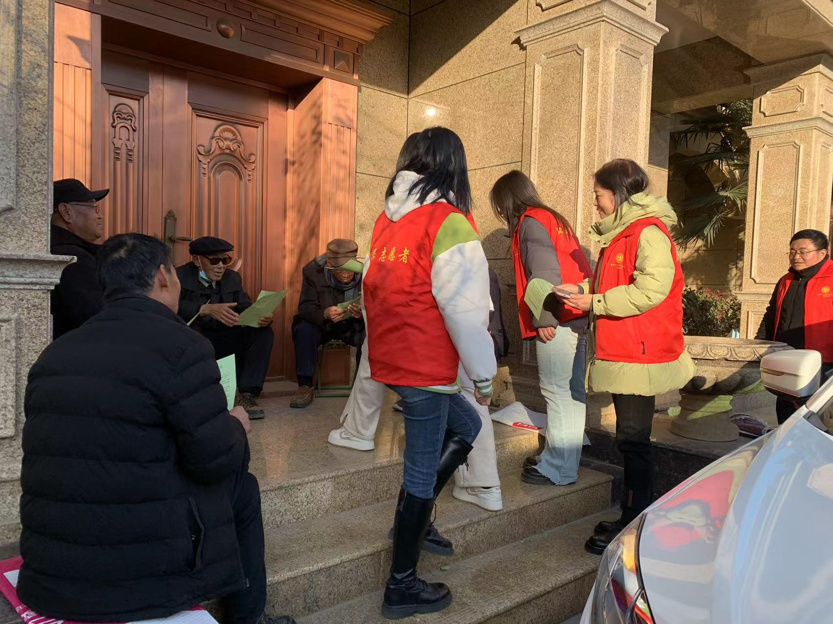 咸阳市生态环境局三原分局开展“双报到·为民行”宣传活动