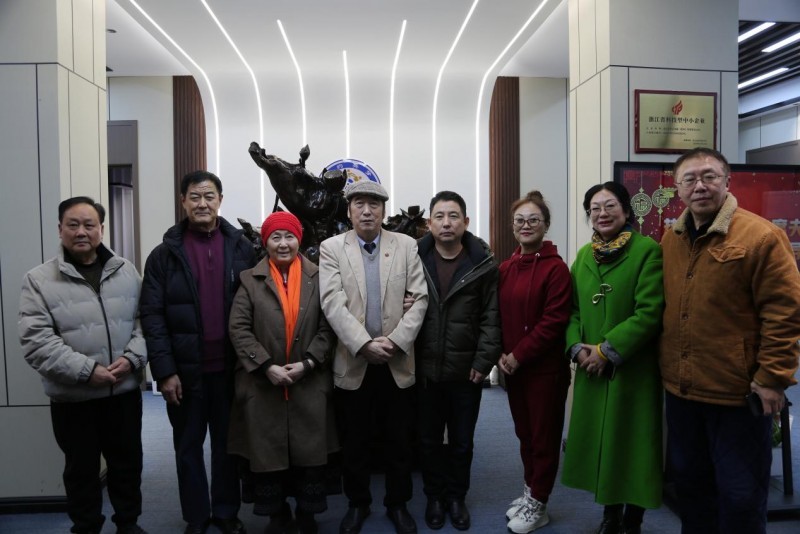 世界自由贸易组织杨永新主席亲临梅城镇考察