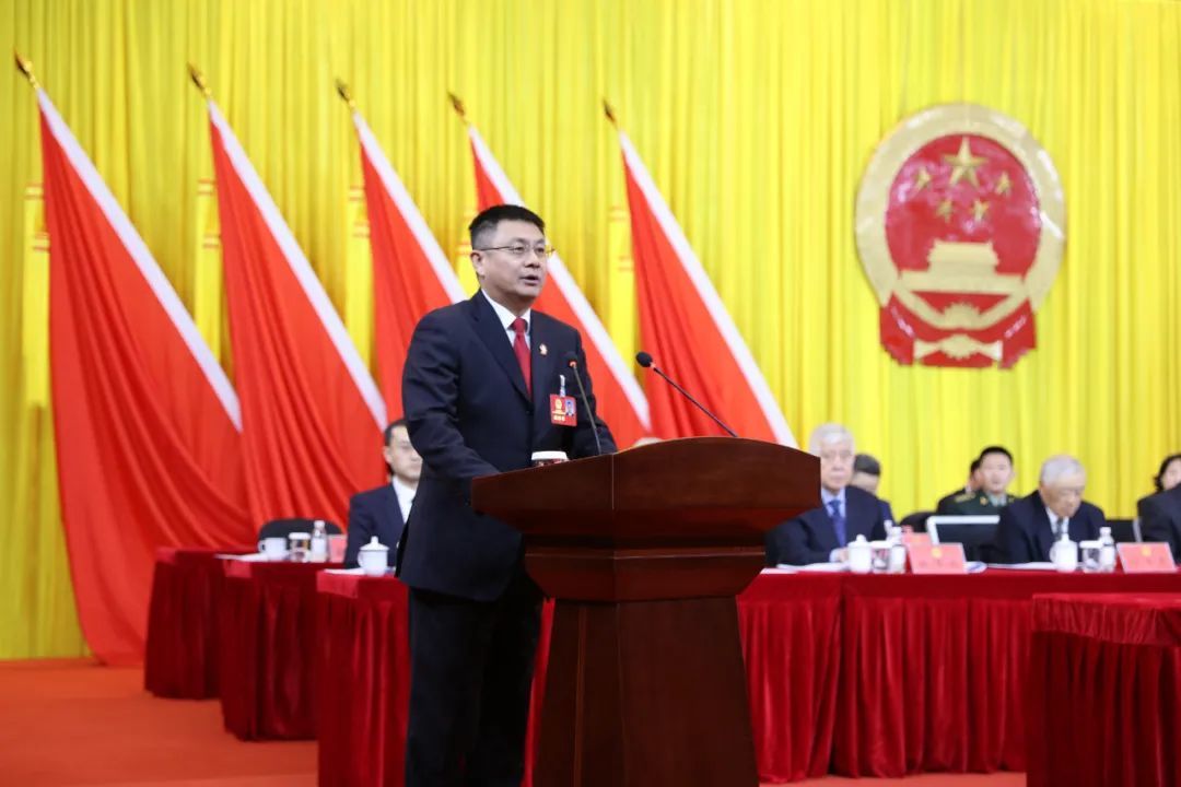 青岛市市北区第三届人民代表大会第四次会议隆重开幕