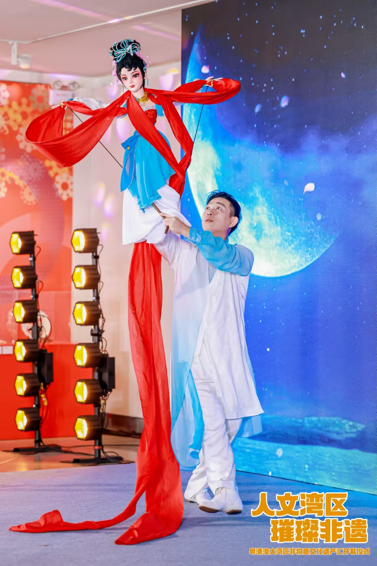 “人文湾区&middot;璀璨非遗”粤港澳大湾区非物质文化遗产汇正式启幕