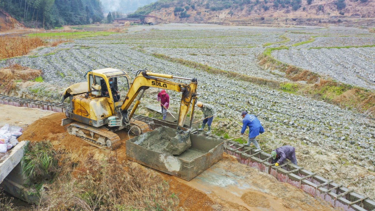 南丰县：高标准农田建设忙