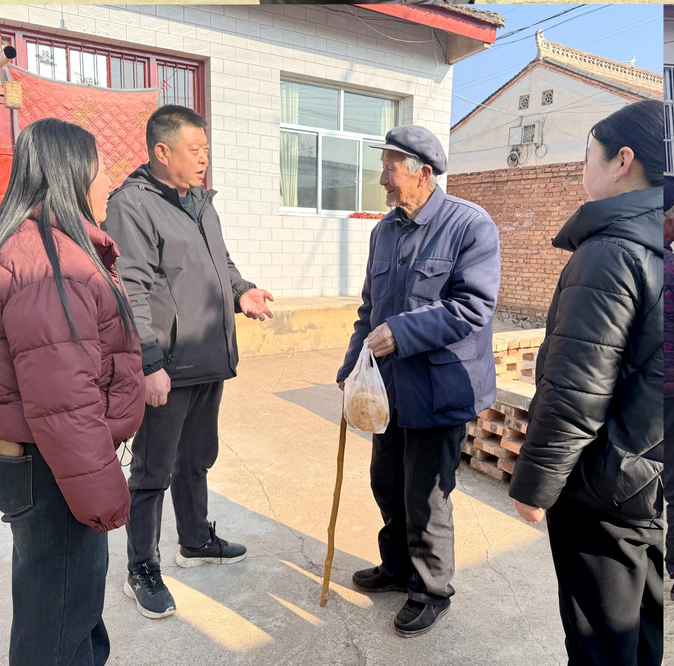 华亭敲门问需听民声　访民问暖解民忧