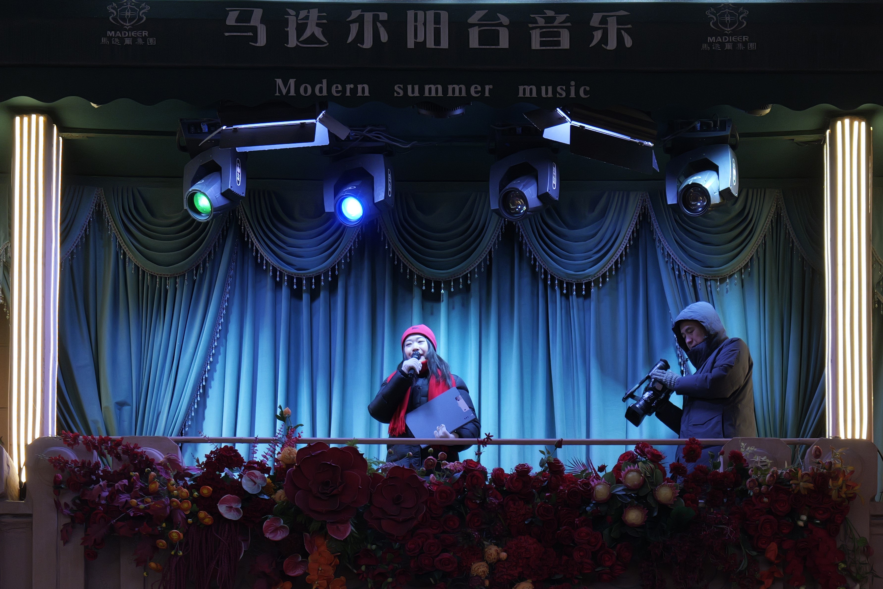 马迭尔阳台音乐诗会 奏响一曲冰与诗的交响