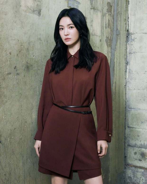 宋慧乔秀成熟女人味。