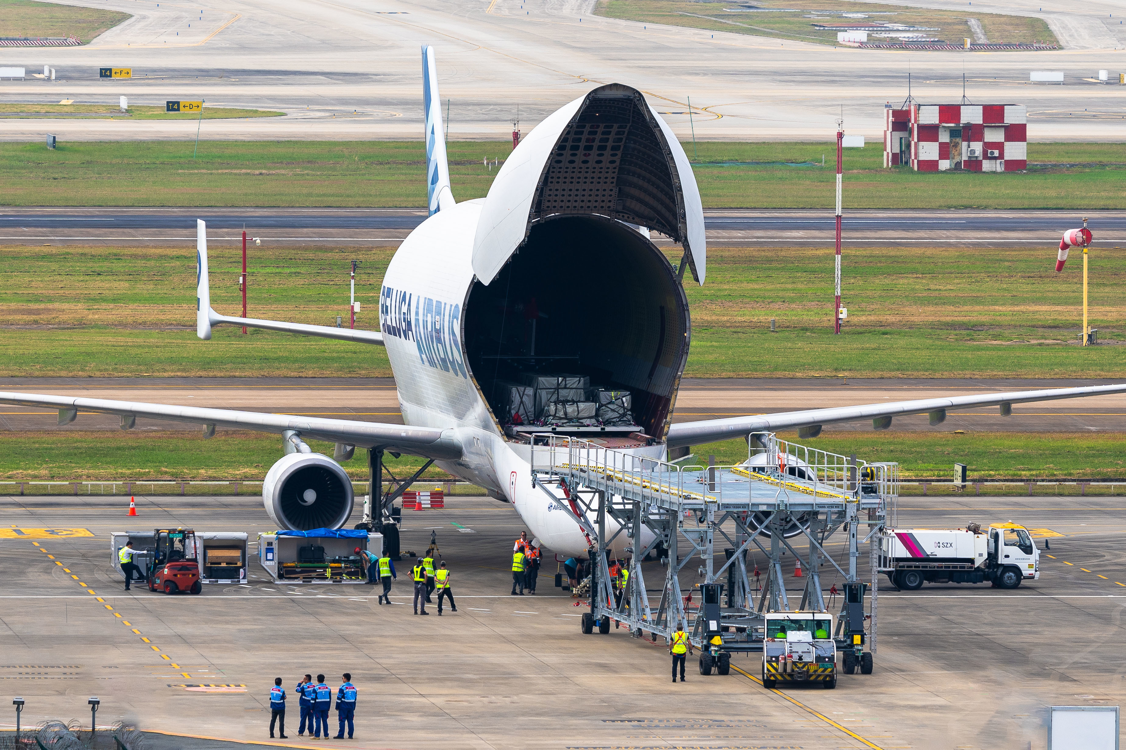 超6147万人次!深圳机场年旅客吞吐量创历史新高