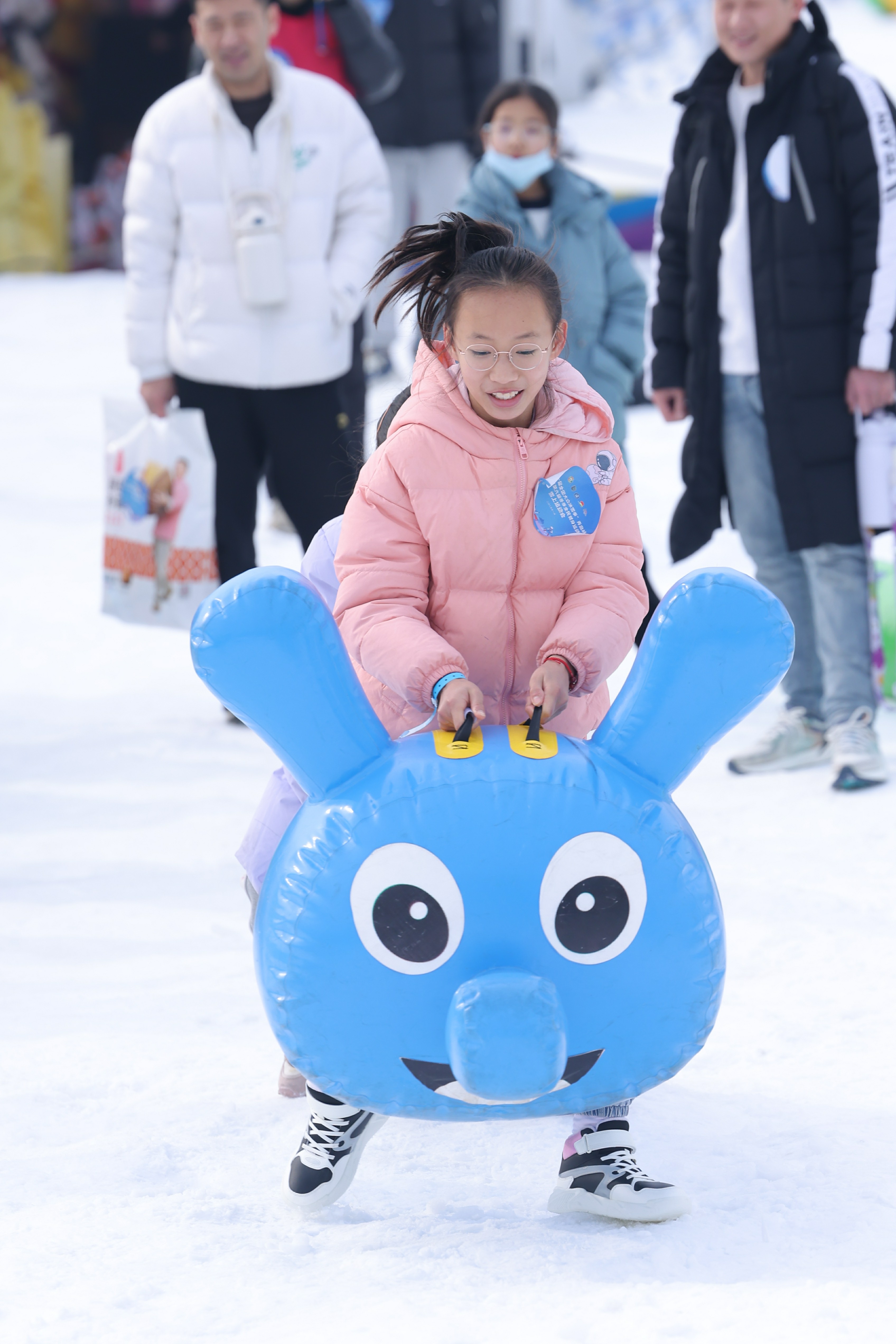 “第十一届全国大众冰雪季”青岛站暨青岛市第六届冬季全民健身运动会雪上运动会顺利举办