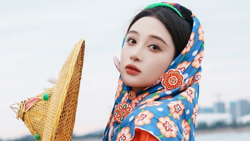 孙嘉璐新电影《浪花朵朵》杀青，再现惠女风采感动人心封面图