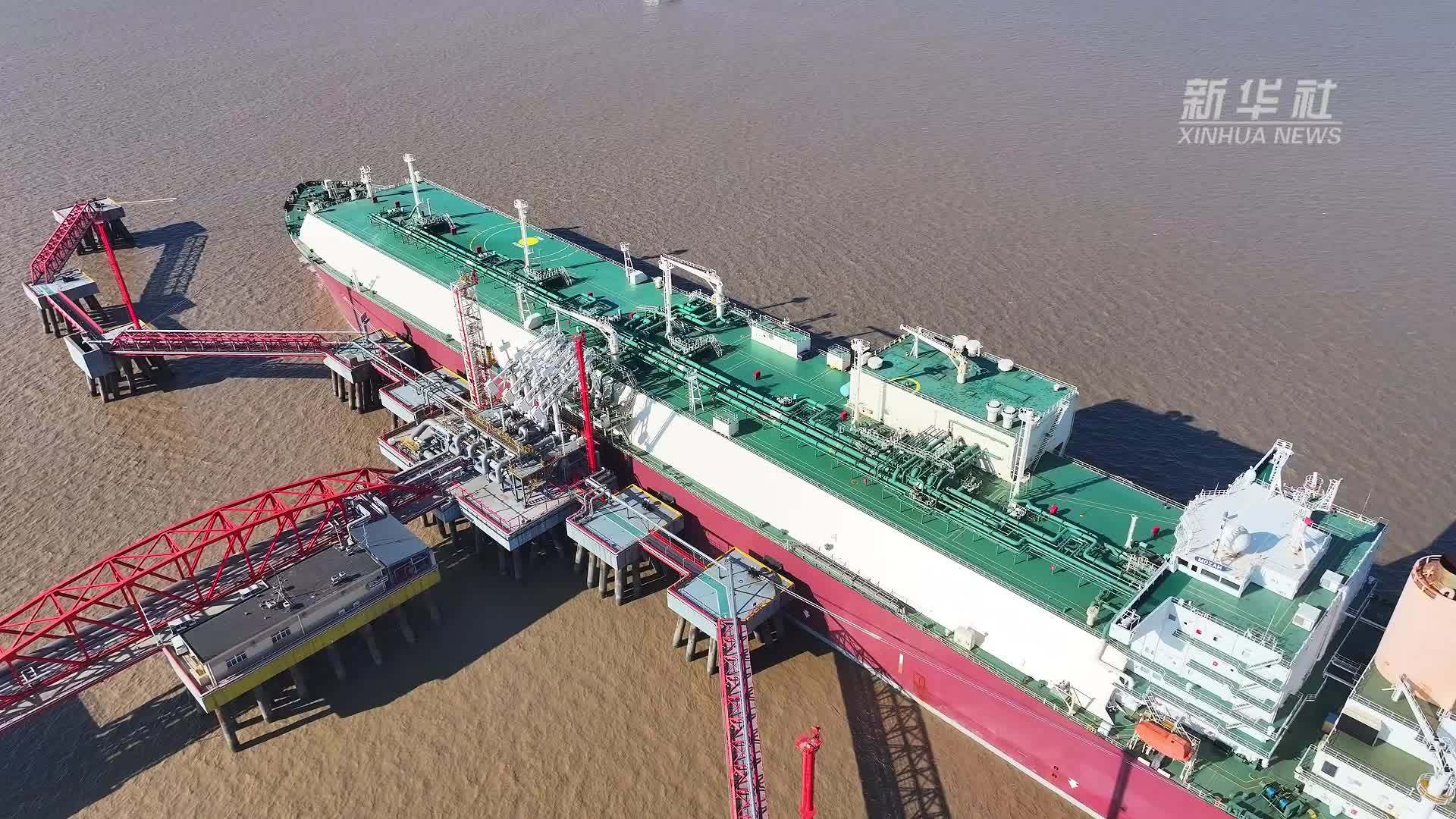 江苏如东：LNG接收站满负荷保供天然气