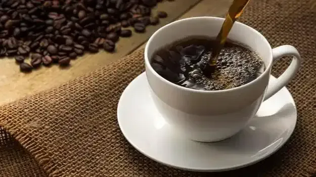 专家：过量的咖啡，不但不会保护大脑，可能还会伤害大脑