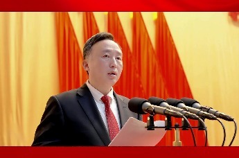 黄滔：持续营造“阳光普照、雨天撑伞、雪中送炭”的良好发展环境