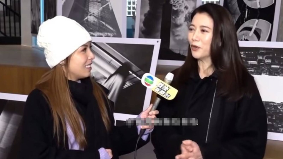 袁咏仪回应复出拍TVB新剧，笑称不能这么早退休封面图