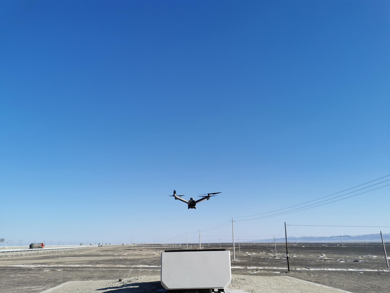 “5G＋无人机”首次在我省高速公路巡检