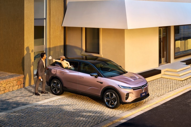 定金、国补双重大礼!1月入手岚图知音至高立减3.8万!