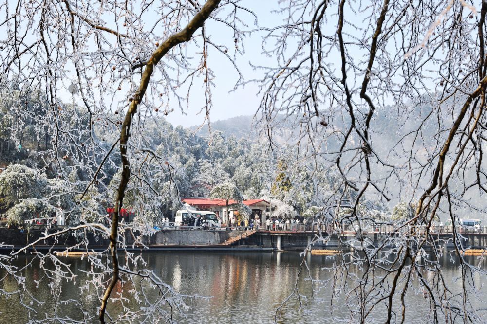 探寻“庐山真面目”，庐山到底有什么独特之处？