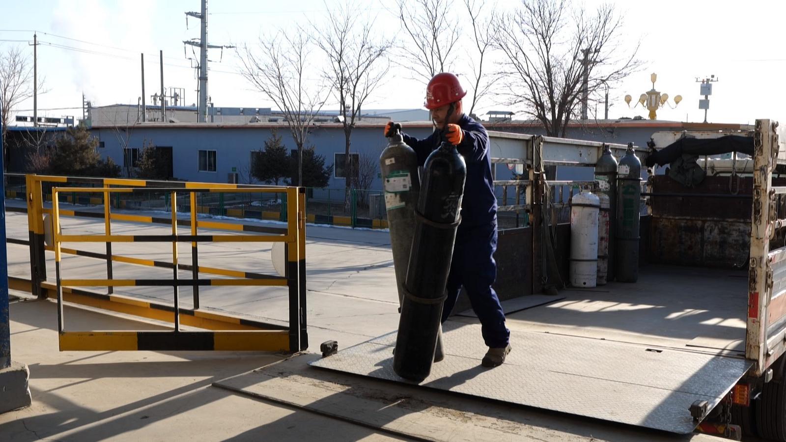 开局铆足干劲忙生产　永昌新春势如虹