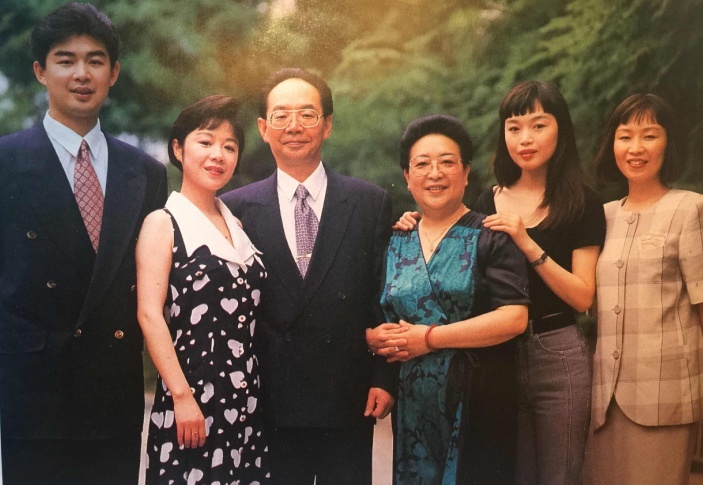 邓在军全家福 (摄于1995年)