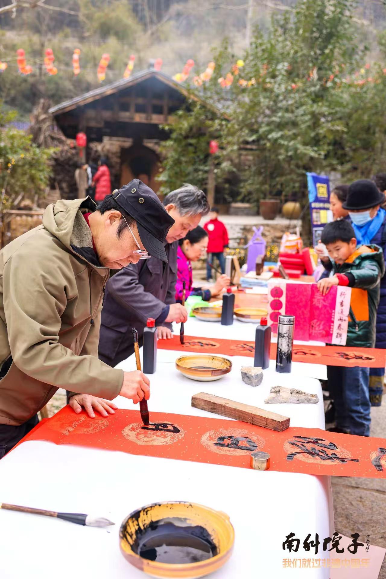 “品味农耕文明，共享非遗魅力” ——1000村民齐聚一堂过最地道的“非遗中国年”