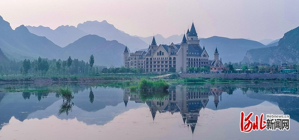 图为赵各庄镇计鹿村。