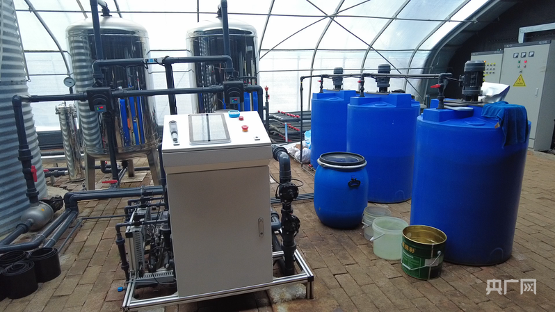 水肥一体化设备（央广网记者 刘雨晴 摄）