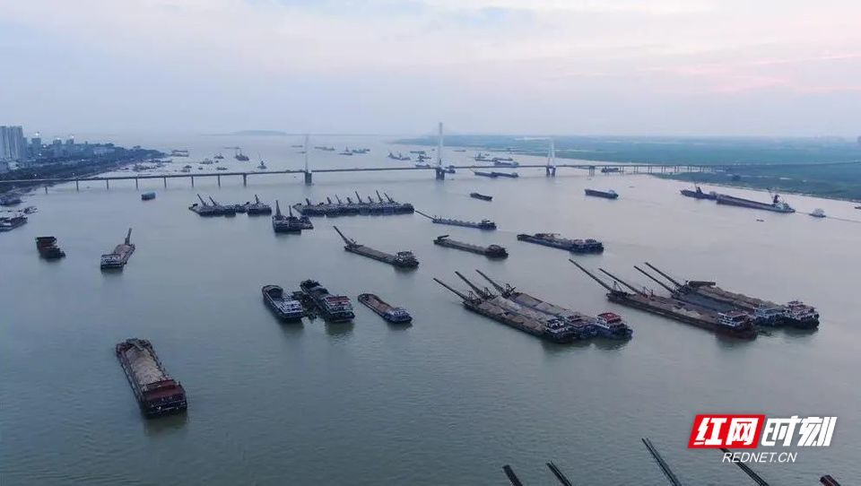 近日，湖南圆满完成2024年度航道养护年终技术核查工作。