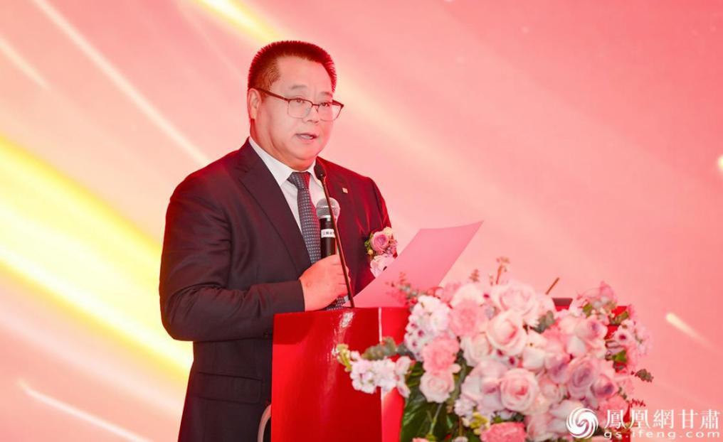 泰康养老保险股份有限公司甘肃分公司总经理邹军表示，将依托泰康大健康生态体系解决养老资金和养老资源两个难题。