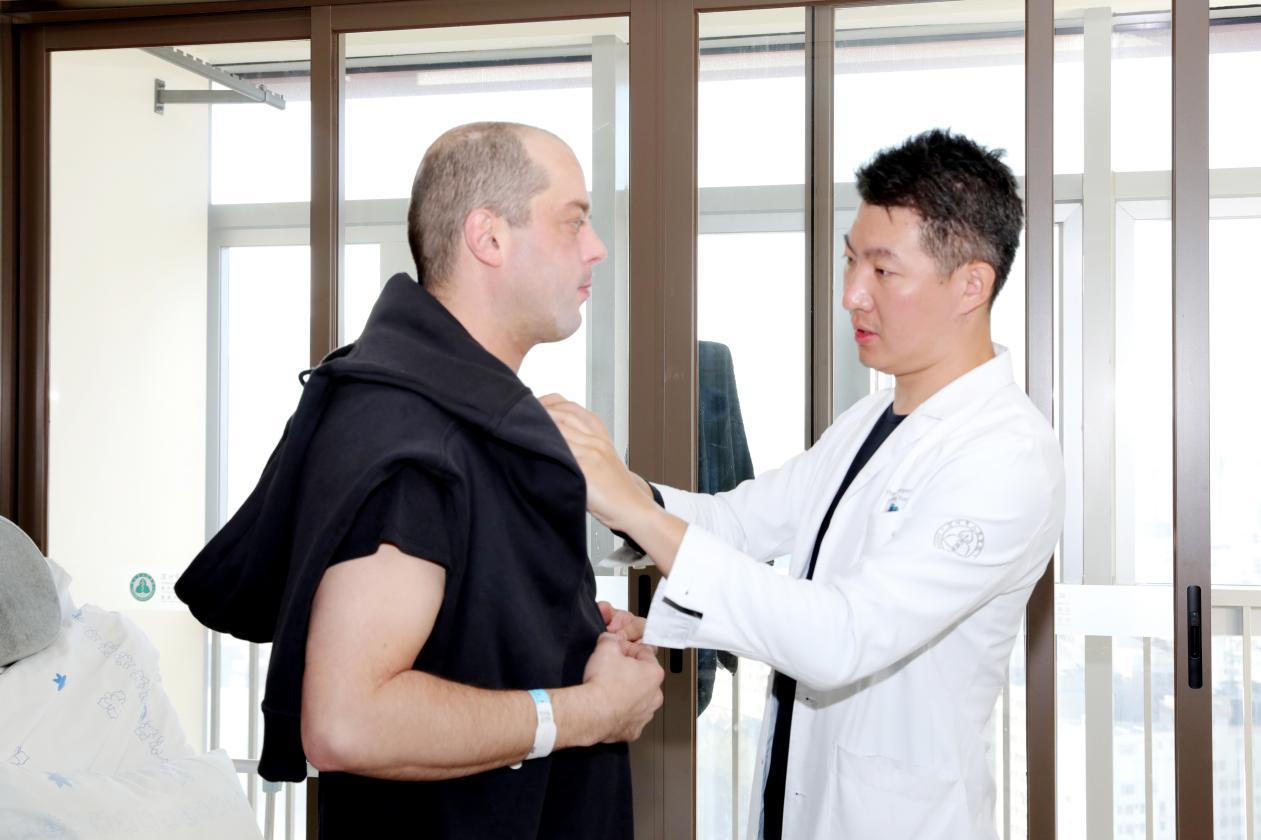 拍肺部CT意外发现肿瘤