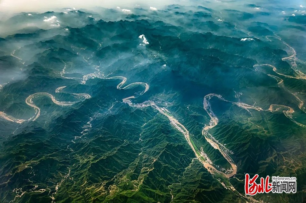 诗画田园·醉美秋冬丨保定市涞水县:纵情冰雪 游山玩水