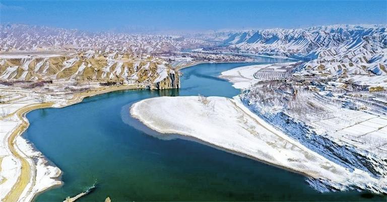 雪后的黄河上游白银市景泰县五佛平原银装素裹　新甘肃&middot;甘肃农民报通讯员　寇明灿