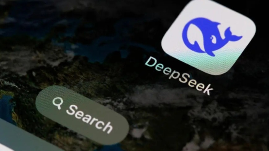 DeepSeek 应用在意大利应用商店下架,此前曾被该国隐私监管机构盯上_凤凰网