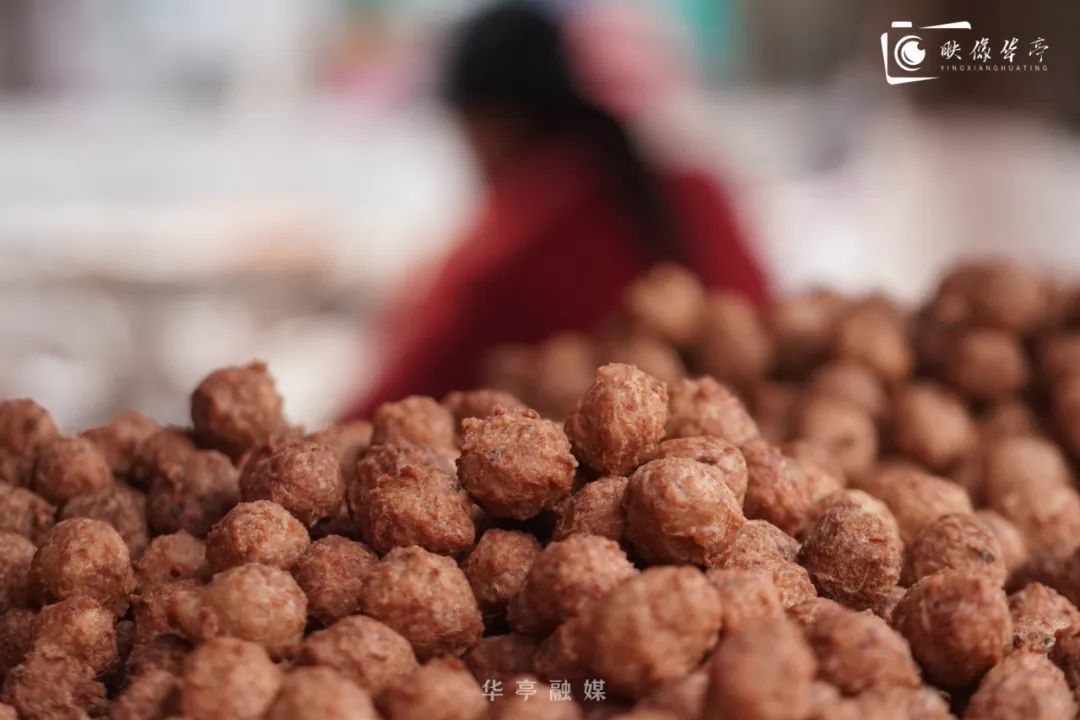 “氛围组”就位　华亭年味藏不住了