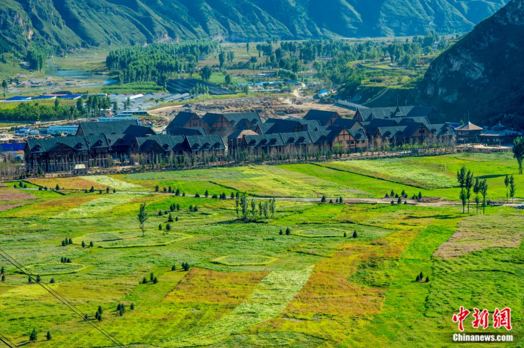 保定涞水四季童话小镇。保定文旅供图