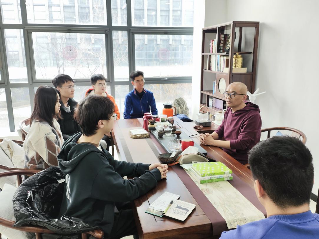 清华学子与新媒体相关企业负责人交流