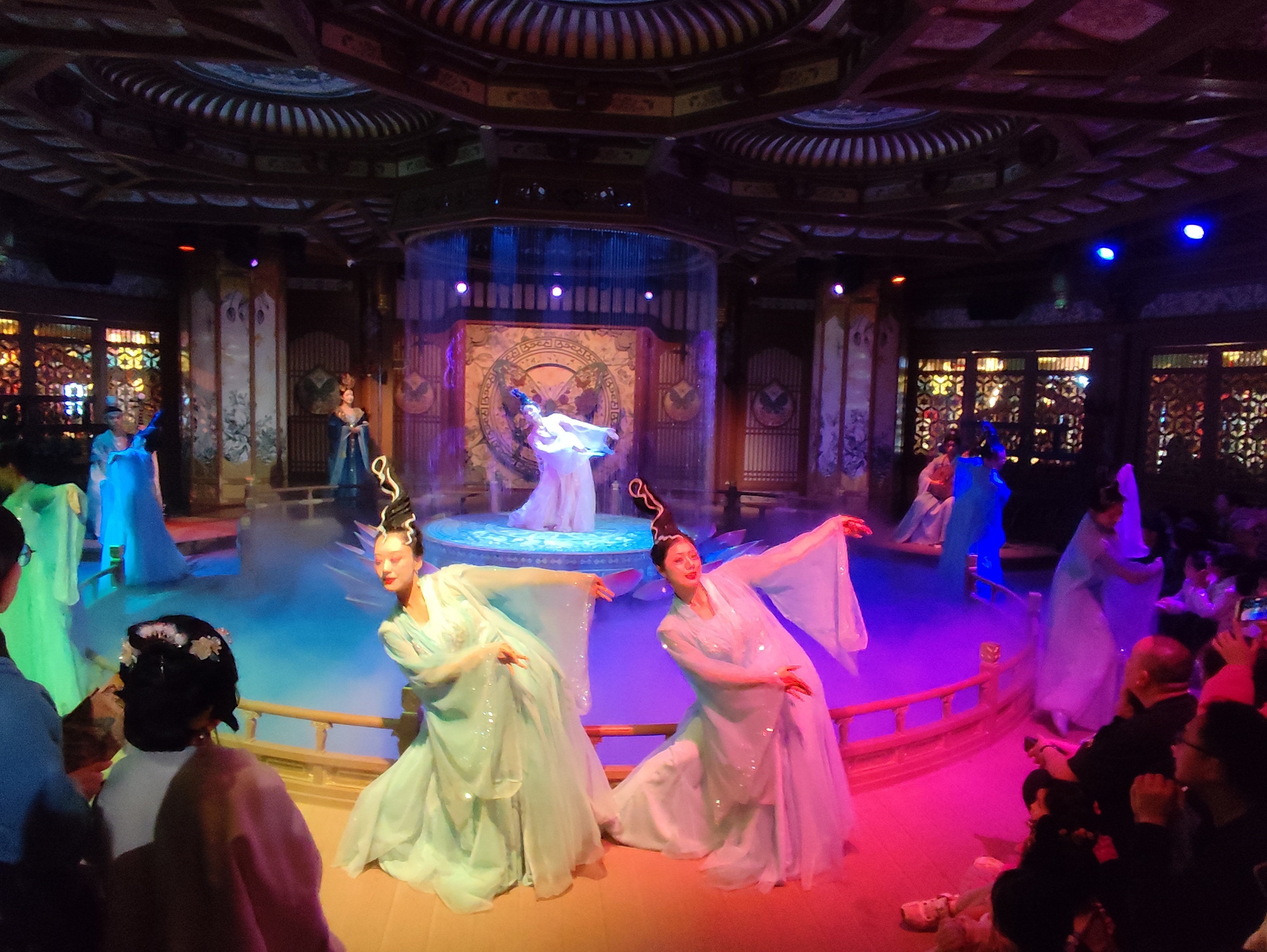 沉浸式演绎剧目