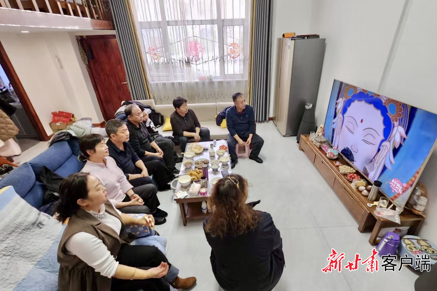 除夕团圆，新甘肃网络春晚添乐趣。