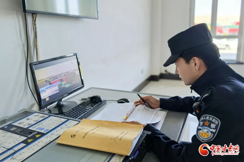 超市误录入多收上万元 16倍速“警”急找人……