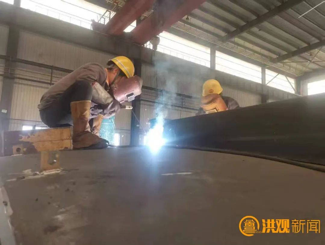 赶生产、抢工期......南昌冲刺“开门红”