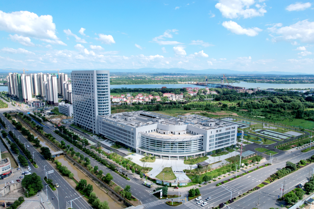 新建的泰和县人民医院