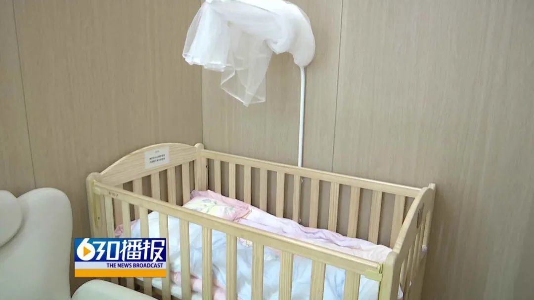 赣州中心城区部分商场便民设施配置不足 万象城“一凳难求”