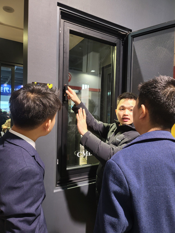 第九届江西(安义)铝型材及门窗博览会举行：“铝”展风采 “门”开新途