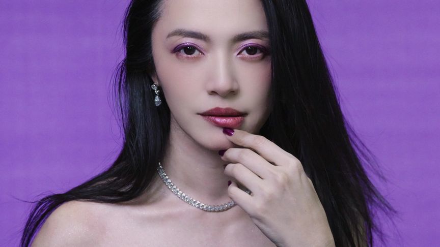 #姚晨时尚芭莎珠宝二月刊封面 #姚晨紫韵银河眼妆