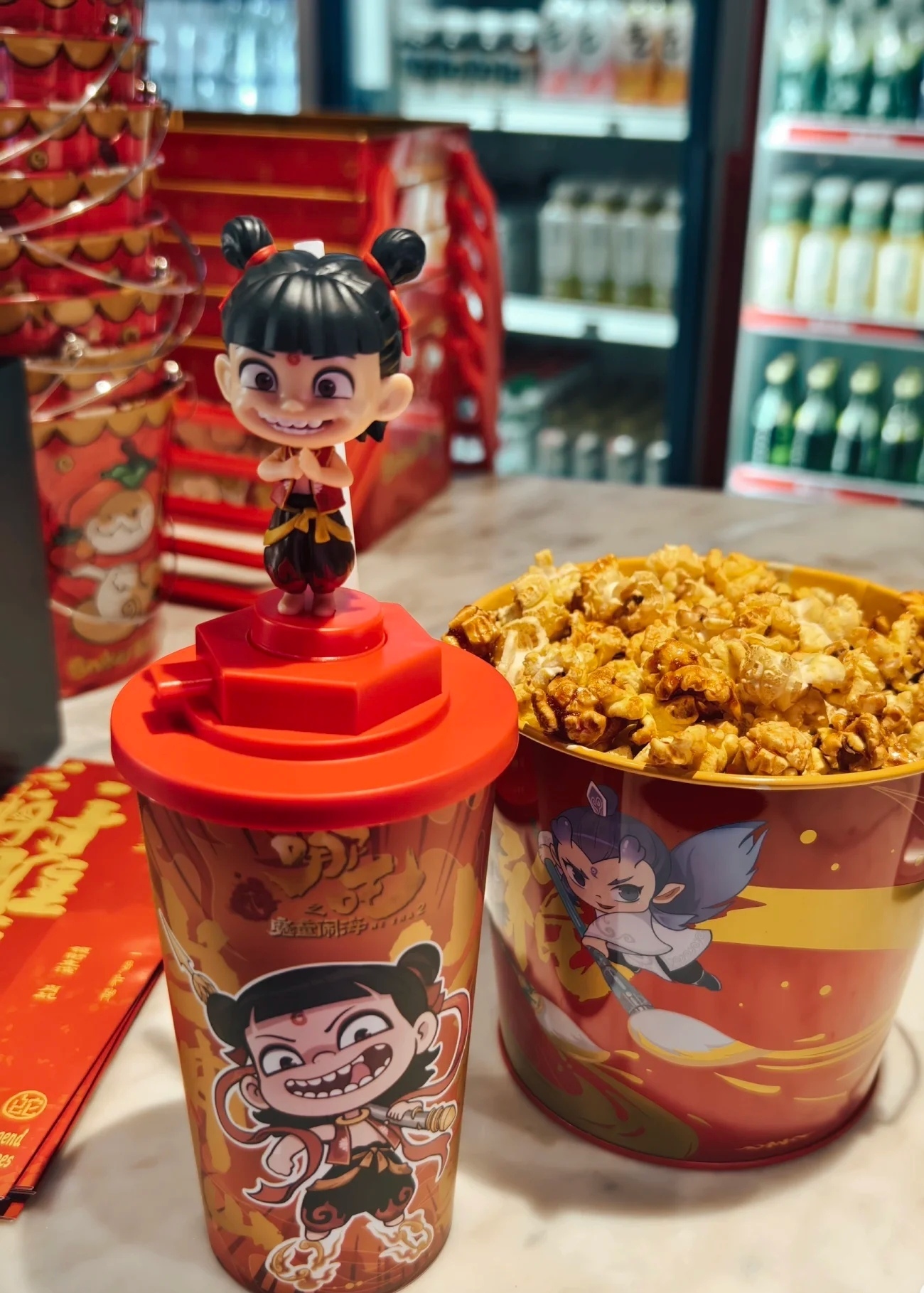 官方周边角色水杯和爆米花桶