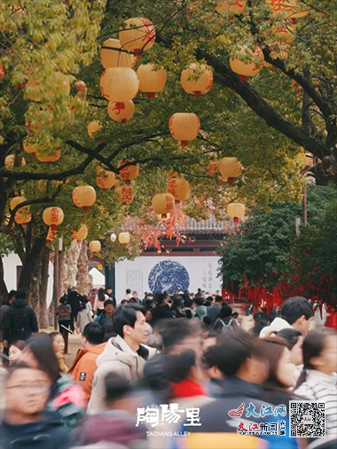 游客如织御窑厂（景德镇市文旅局 供图）
