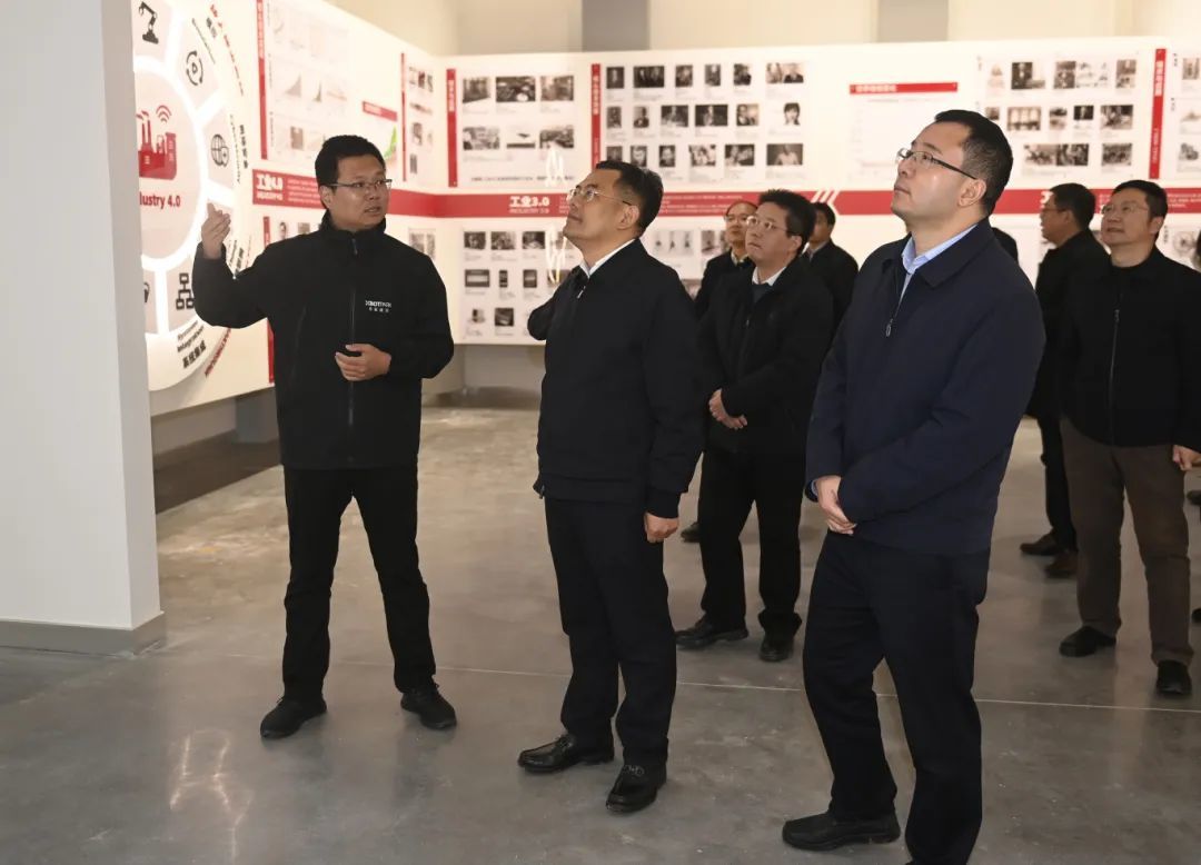 黎勇调研重庆智能建造研究院