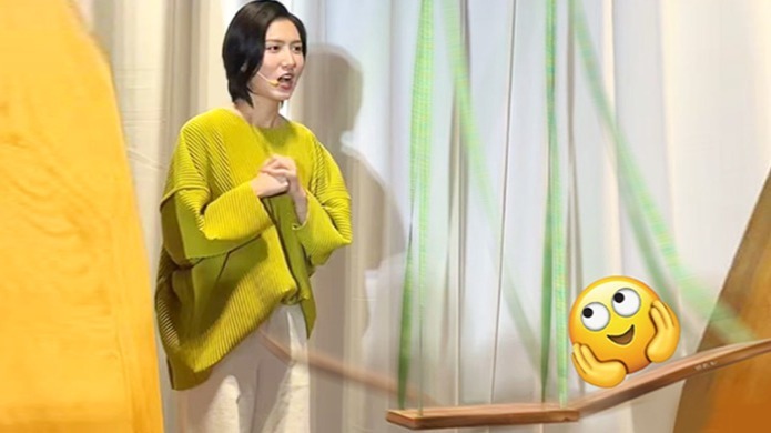 用OPPO Find N5 荡秋千？！