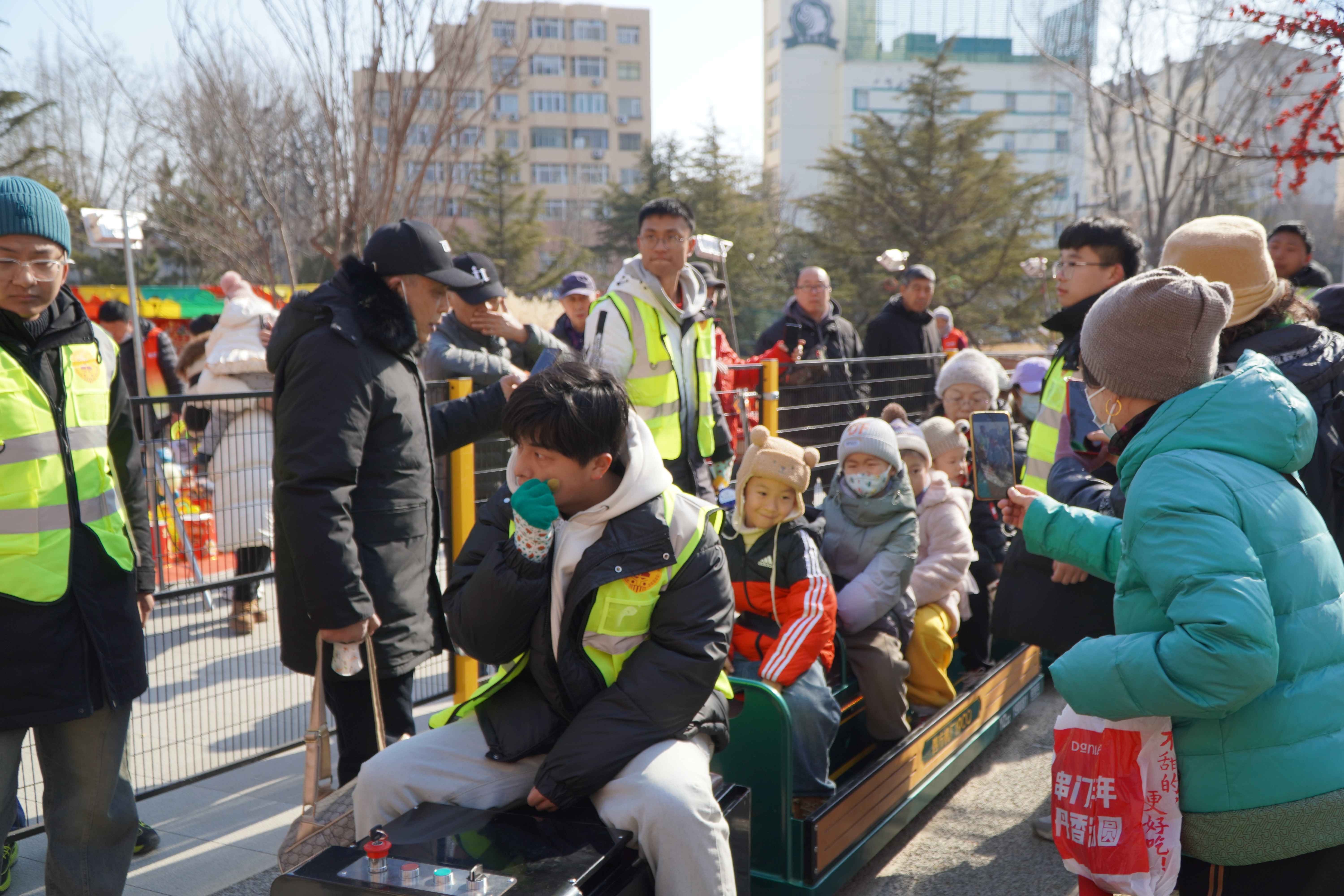 火车元素拉满!中车四方机车公园会场特色活动引爆人气热潮