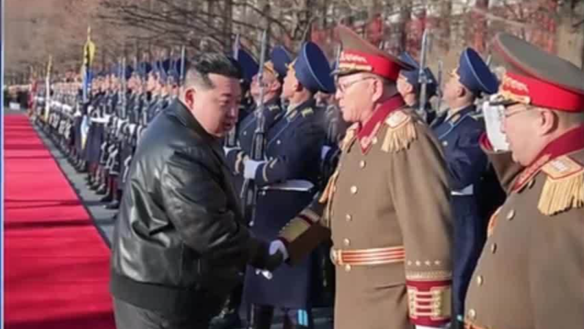 金正恩庆祝朝鲜建军节，重申进一步提升核力量